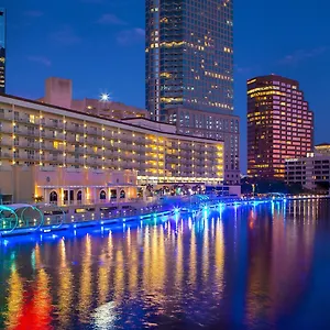 4* Hotel Riverwalk