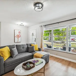 Holiday home Heated Pool! Paradise In Midtown 3b2b, Tampa