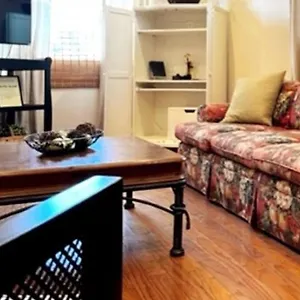 Holiday home House Close To Downtown, Airport, Raymond Stadium, And Many Places, Tampa