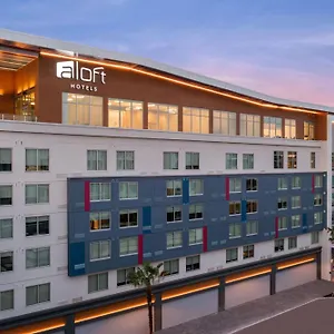 Aloft Midtown Hotel